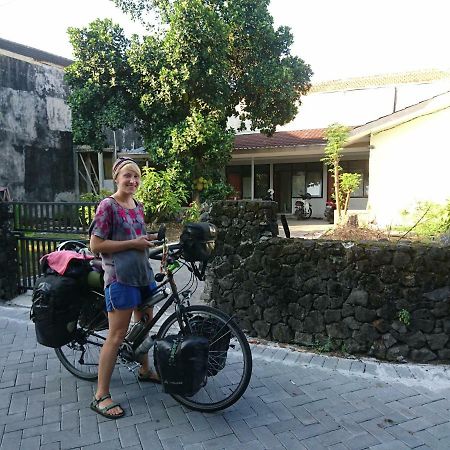 Apartament Srikaloka 12 Kostel - For Female And Couple Jogyakarta Zewnętrze zdjęcie