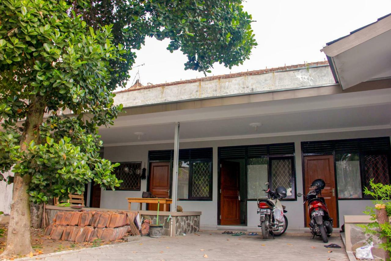 Apartament Srikaloka 12 Kostel - For Female And Couple Jogyakarta Zewnętrze zdjęcie